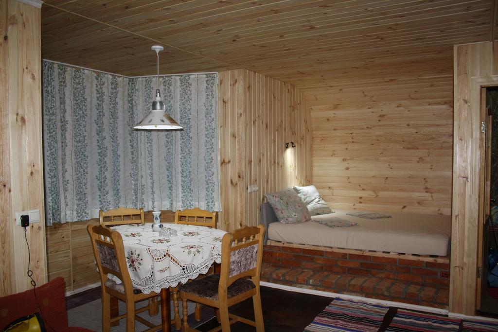 Садиба Під Гострою Zhdeniievo Bagian luar foto